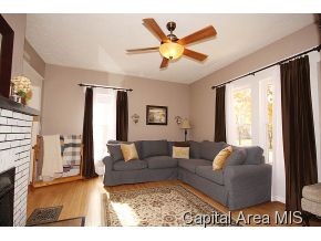 1116 South Walnut Street Springfield, IL 62704 - Photo 6 of 22