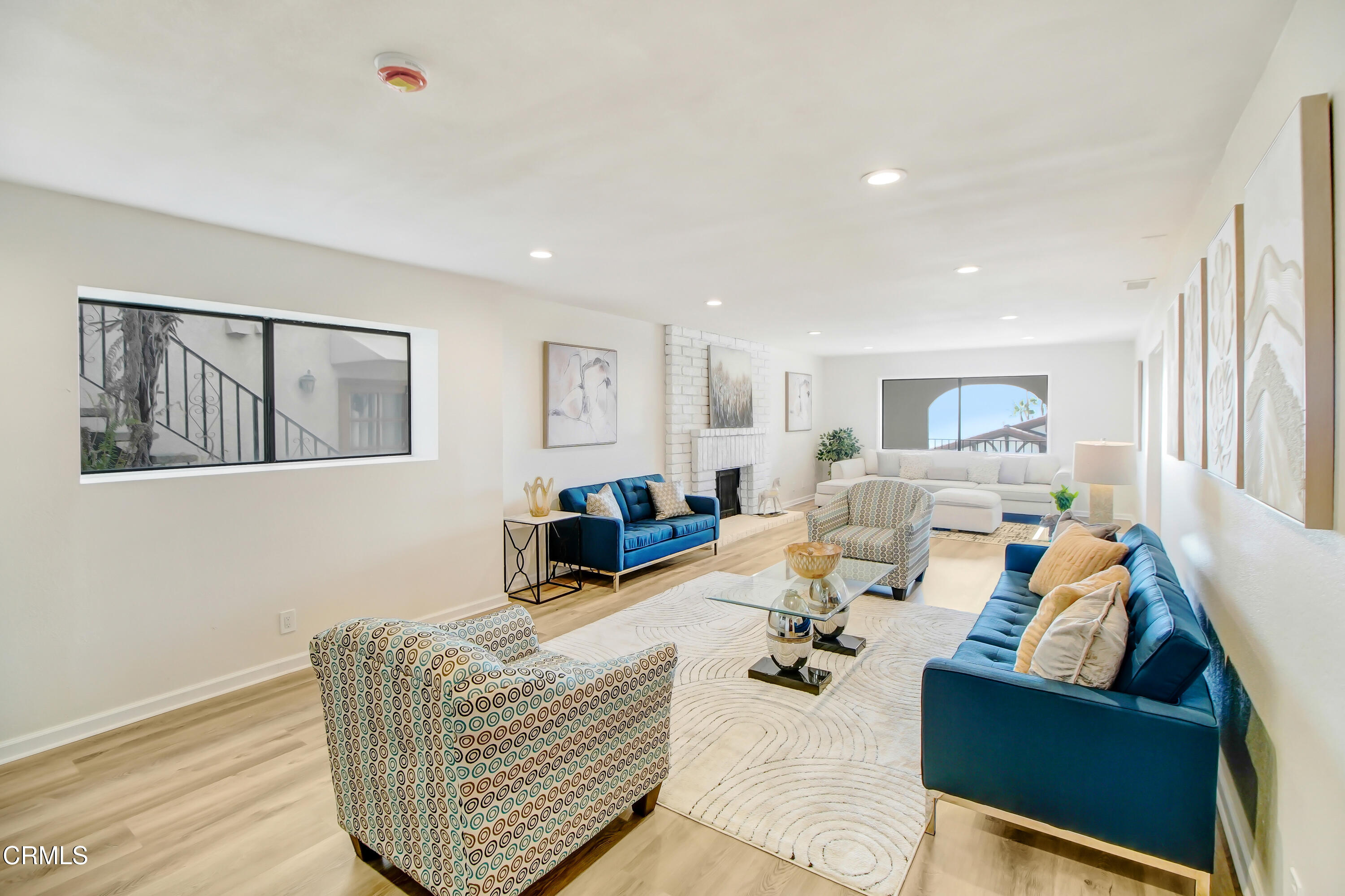 1750 Rudell Road Burbank, CA 91501 - Photo 10 of 35 IMG_2613
