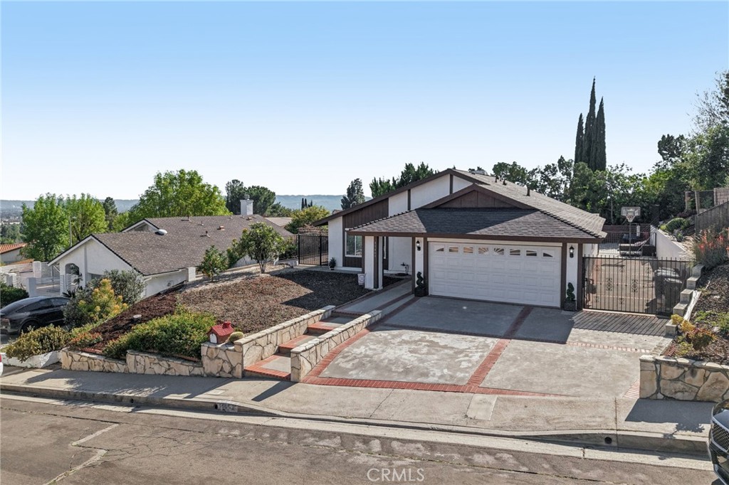 11461 Amigo Avenue Porter Ranch, CA 91326 - Photo 49 of 52 an aerial view of a house