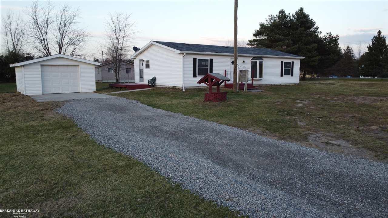 4591 Mortimer Line Road Croswell, MI 48422 - Photo 8 of 39