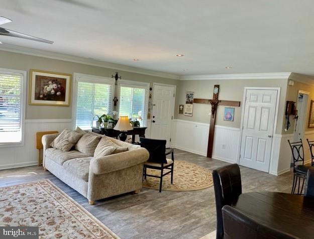 1103 South Buckingham Road Sterling, VA 20164 - Photo 16 of 17 Gallery Image 16