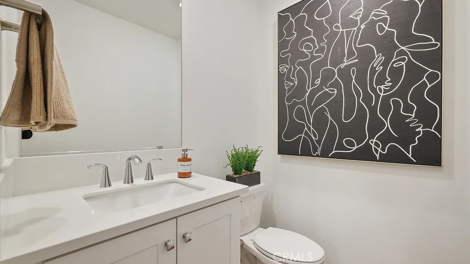 795 Walnut Terrace Montebello, CA 90640 - Photo 10 of 35 Photos shown are of model only- not actual homesite.