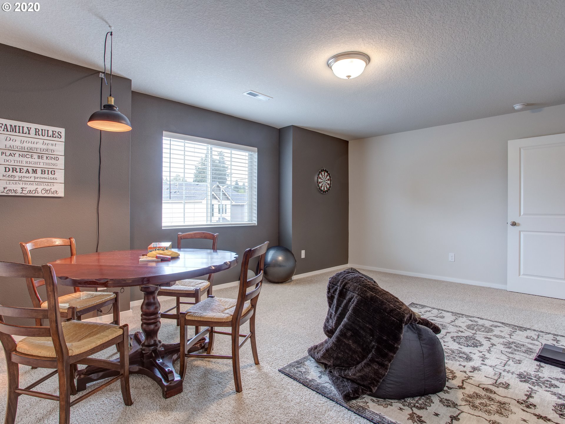 2037 South Meadowlark Dr. Ridgefield, WA 98642 - Photo 23 of 27 Gallery Image 23