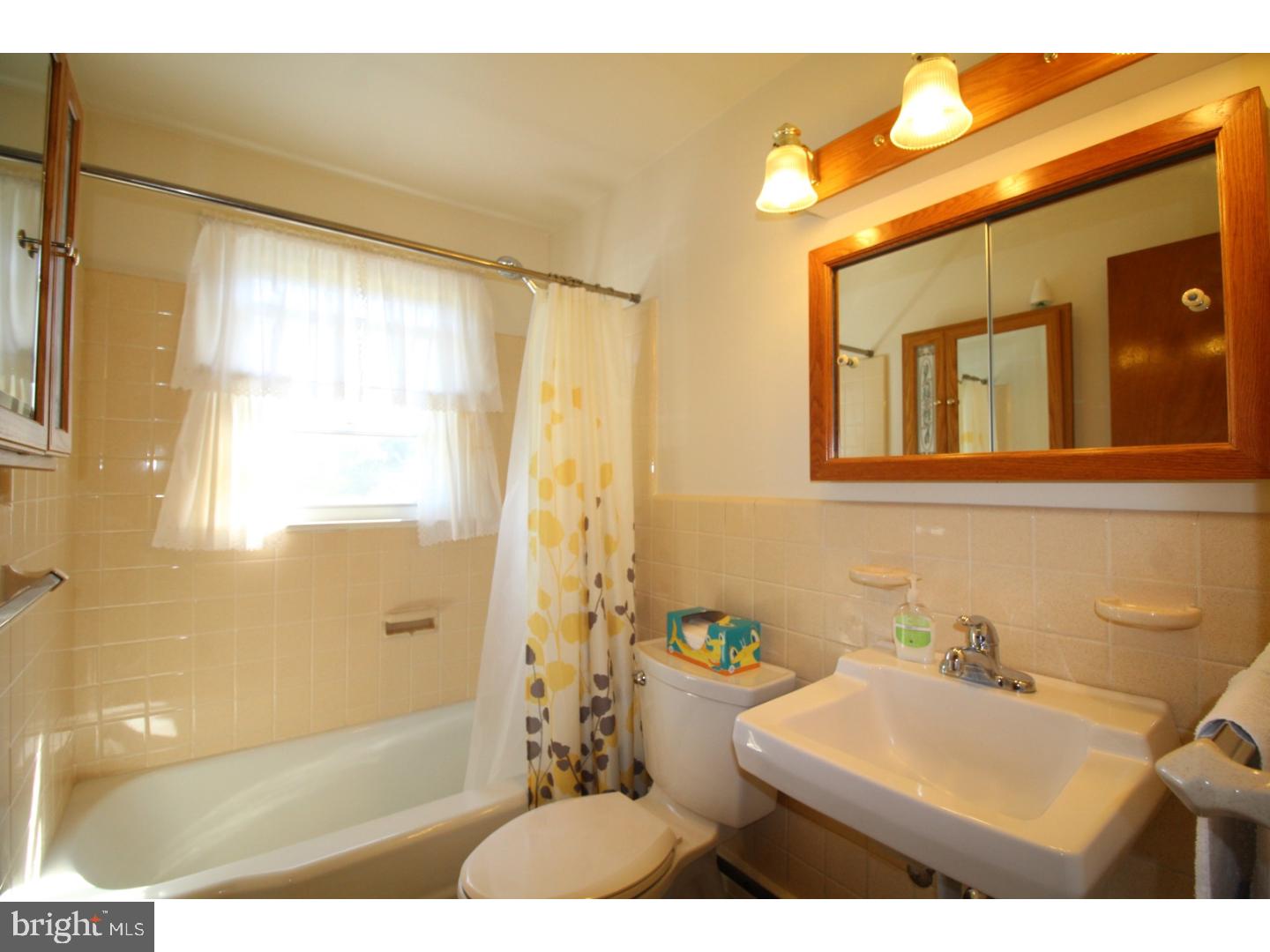 131 Orchard Road Perkasie, PA 18944 - Photo 10 of 24 Gallery Image 10