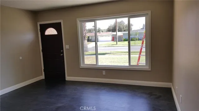 $2,695 | 8849 Colorado Avenue, Riverside, CA 92503