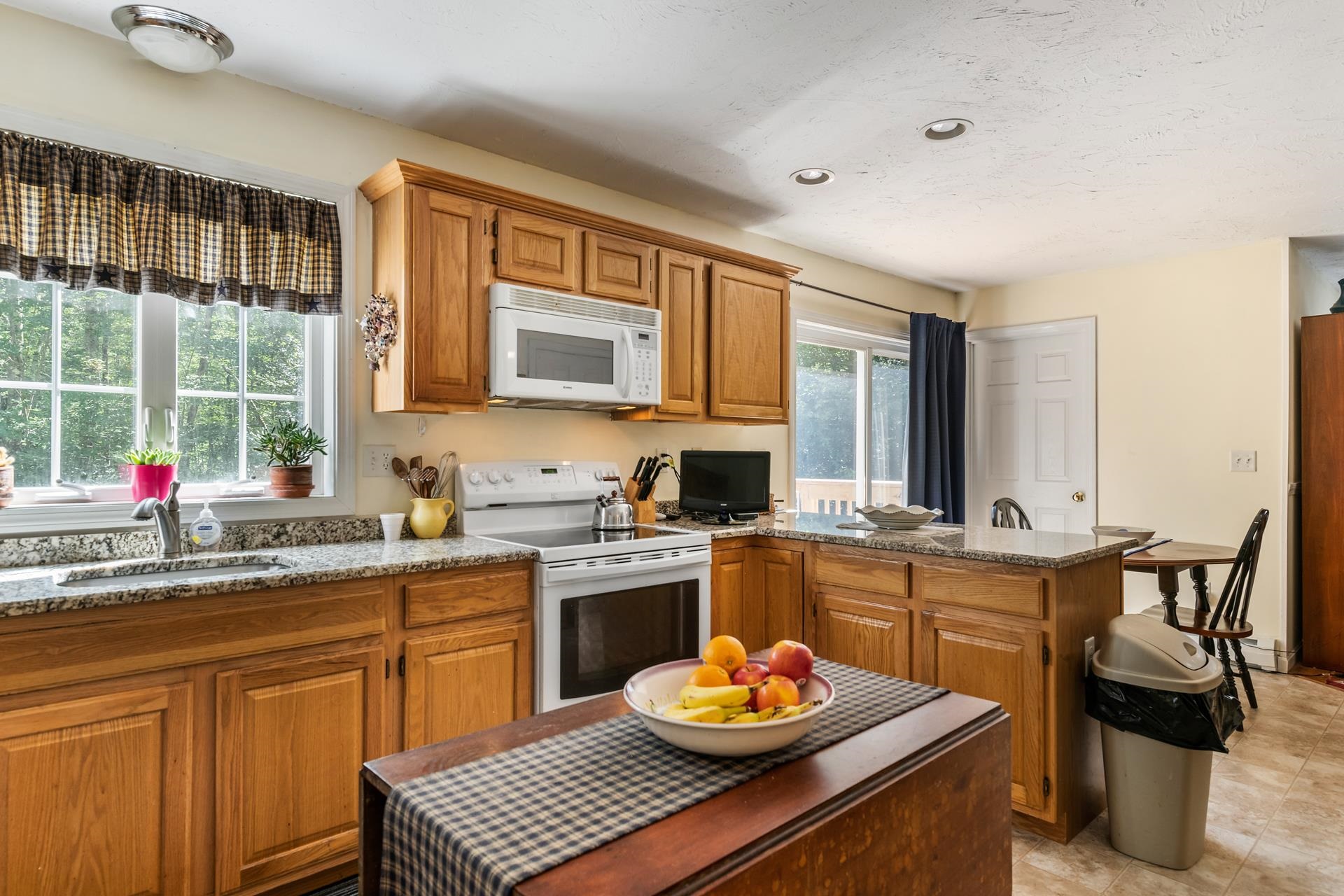 44 Carlotta Road Fitzwilliam, NH 03447 - Photo 11 of 39