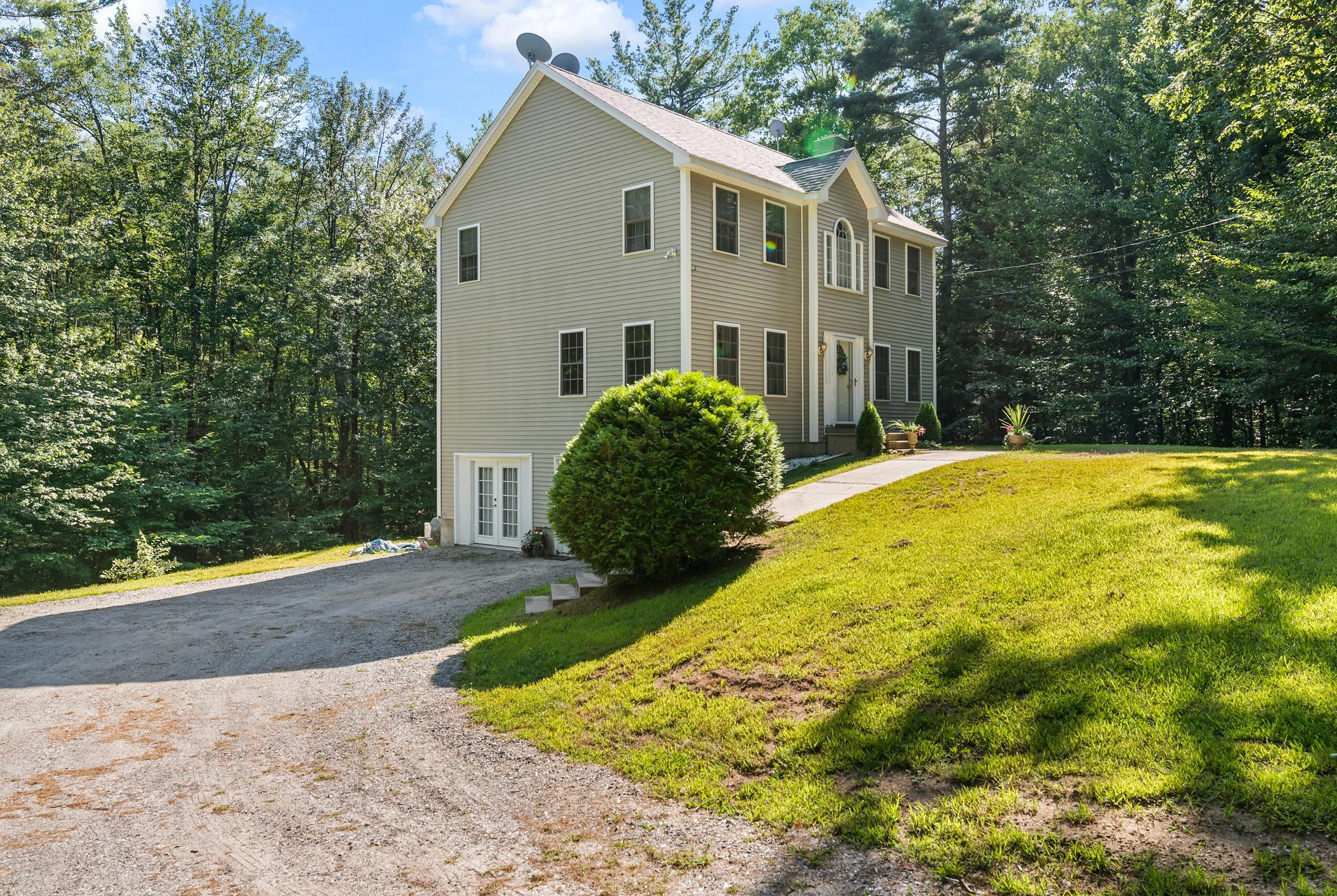 44 Carlotta Road Fitzwilliam, NH 03447 - Photo 2 of 39