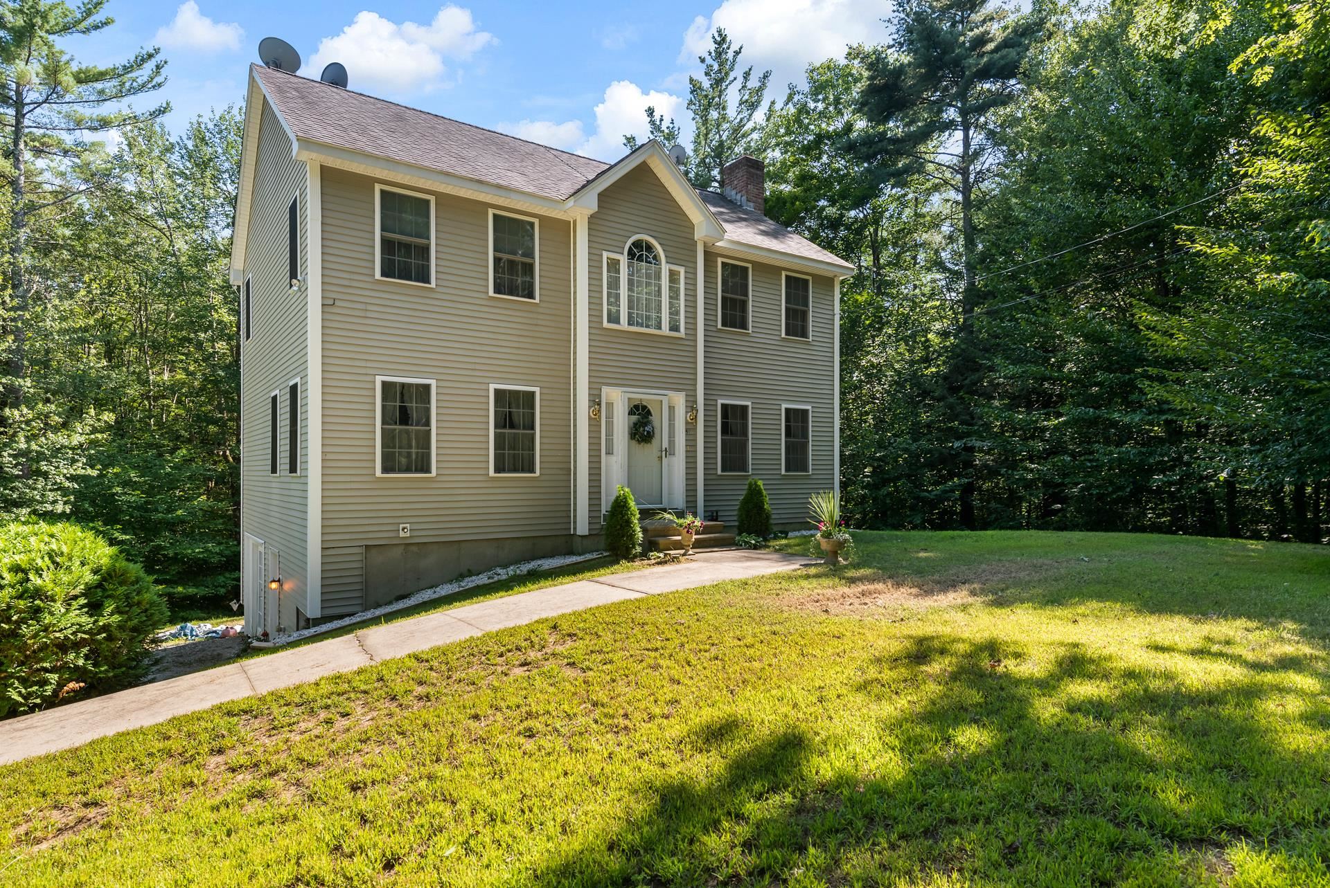 44 Carlotta Road Fitzwilliam, NH 03447 - Photo 3 of 39