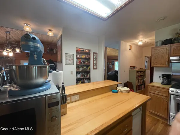 $699,950 | 21160 North Corbin Hill Road, Hayden, ID 83835