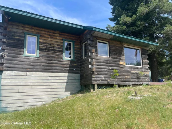 $699,950 | 21160 North Corbin Hill Road, Hayden, ID 83835