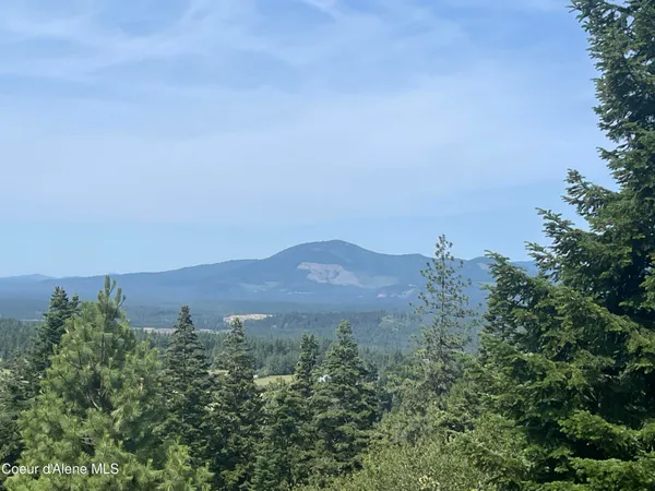 $699,950 | 21160 North Corbin Hill Road, Hayden, ID 83835