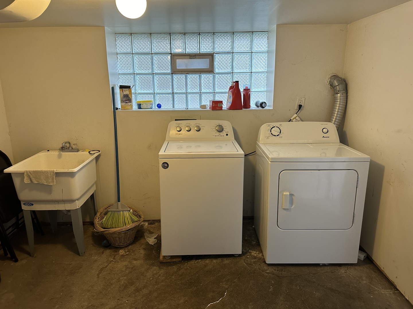 12052 S Lane, Unit 2 Chicago, IL 60628 - Photo 9 of 9