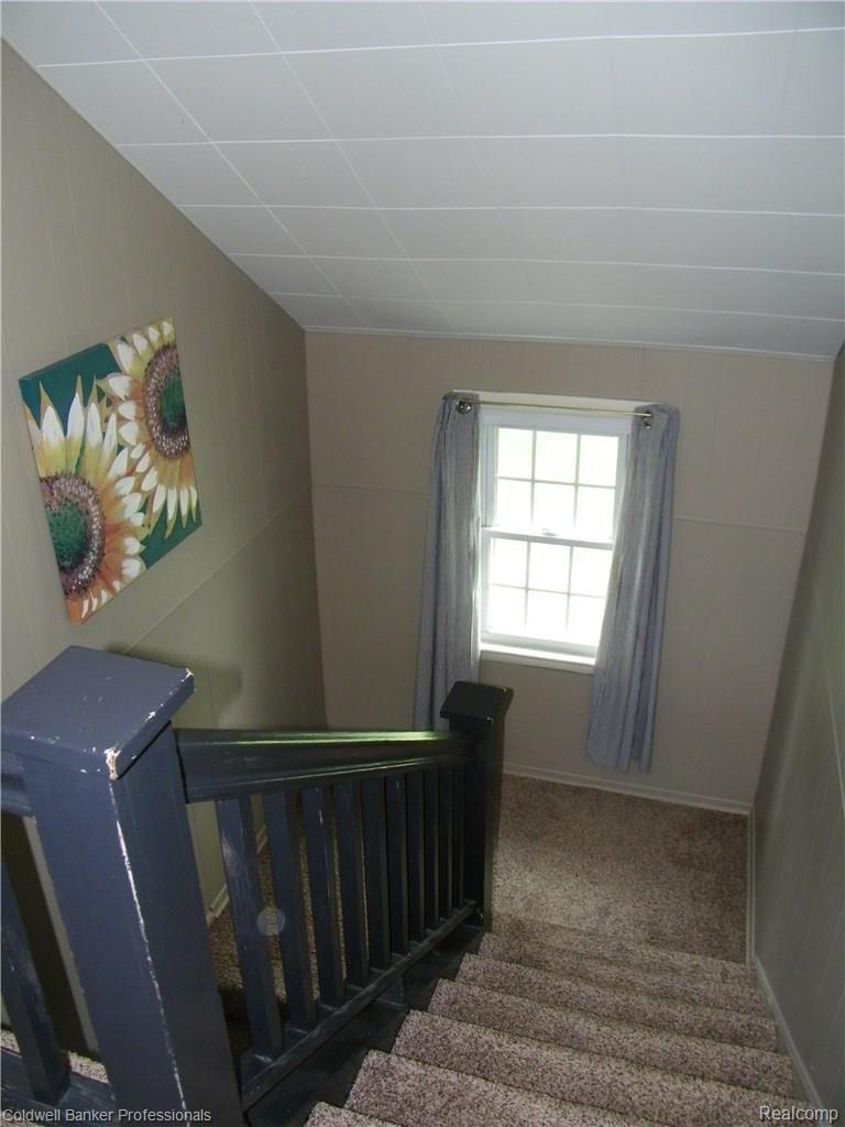 8570 Burt Road Capac, MI 48014 - Photo 18 of 36 100_3699.jpg