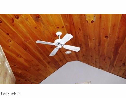 1104 River Road Clarksburg, MA 01247 - Photo 14 of 20 N-ceiling