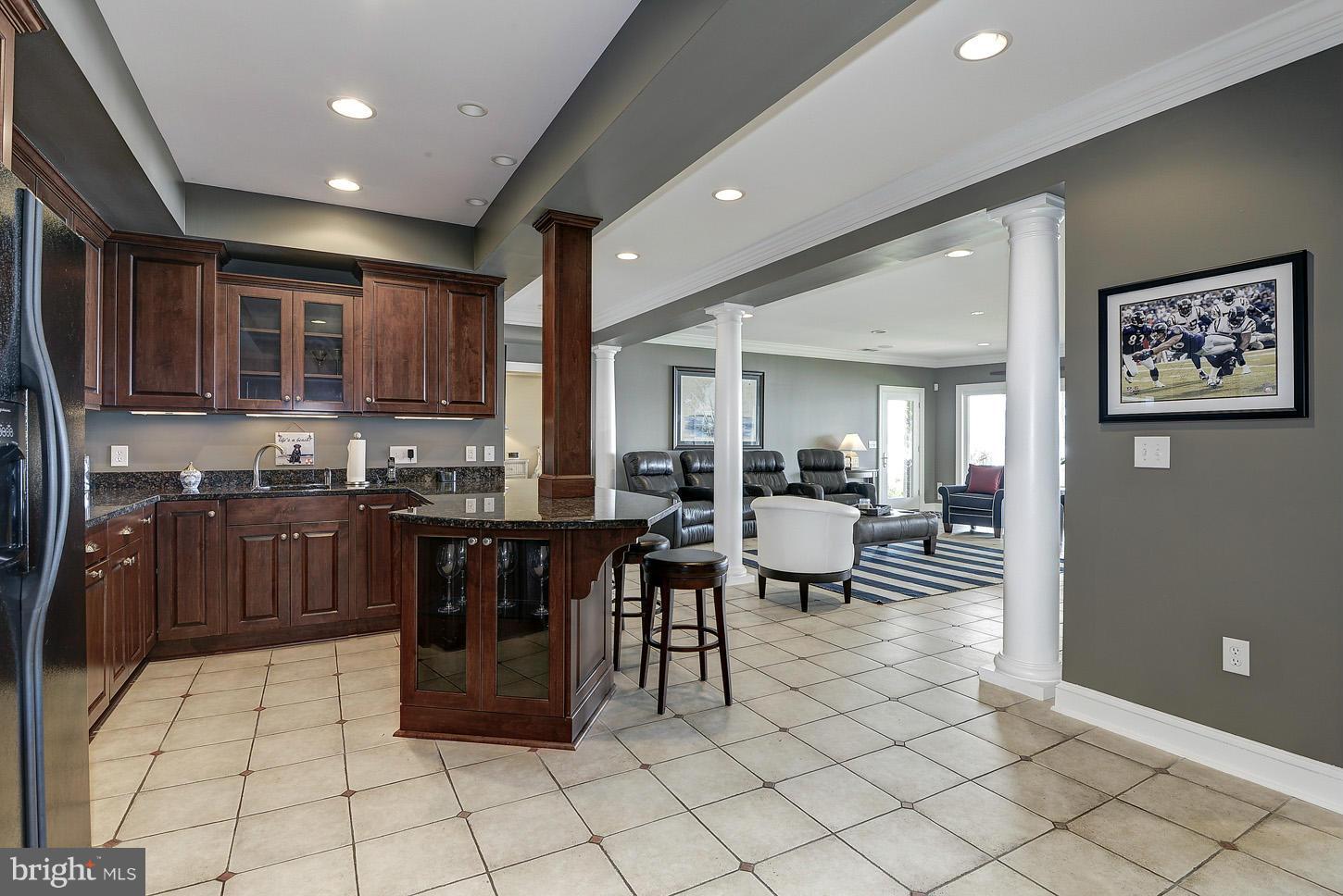 924 Old County Road Severna Park, MD 21146 - Photo 25 of 30 Family Room