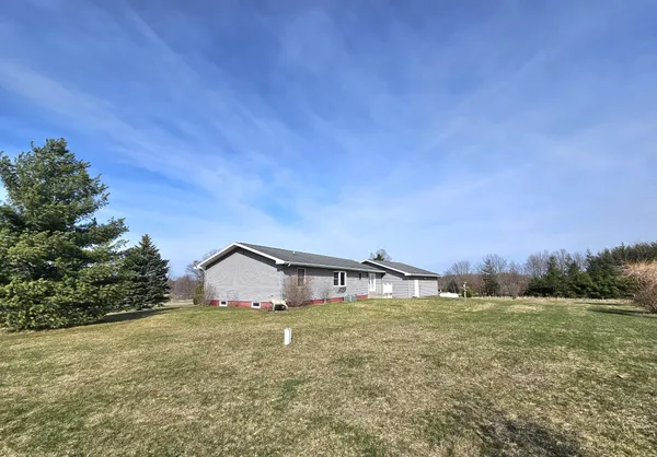 $249,900 | 1001 Rierson Road, Bronson, MI 49028