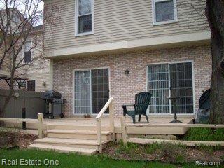 1303 Wagon Wheel Lane, Unit 148 Rochester, MI 48306 - Photo 2 of 10 wagon wheel deck