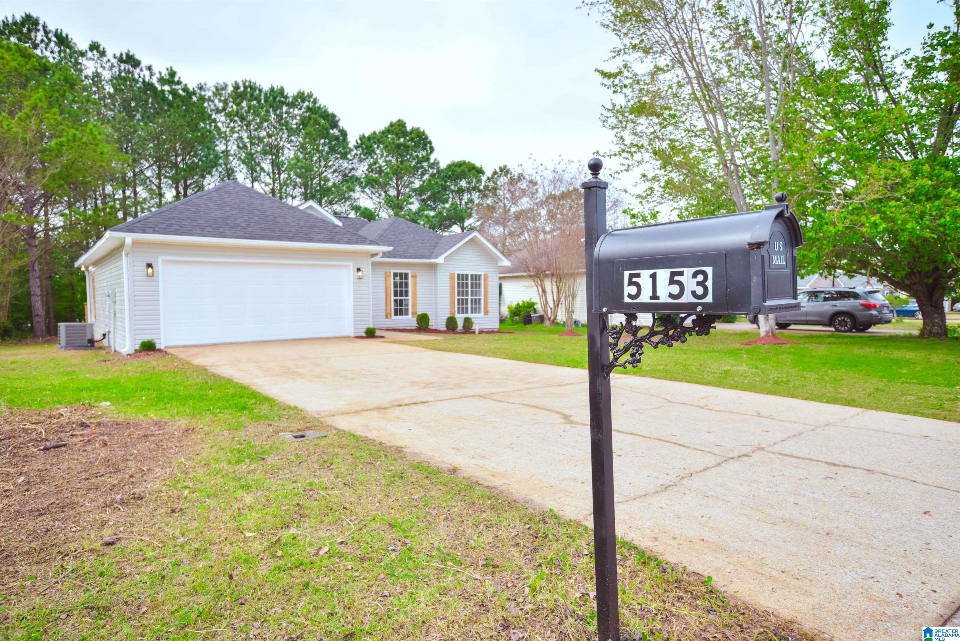 5153 Candlebrook Terrace Bessemer, AL 35022 - Photo 3 of 70