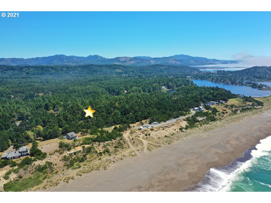 0 Gull Rd Port, Unit 1900 Port Orford, OR 97465 - Photo 14 of 18 a view of a mountain with a park