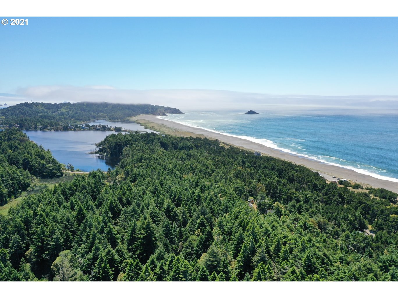 0 Gull Rd Port, Unit 1900 Port Orford, OR 97465 - Photo 6 of 18 a view of a field with an ocean
