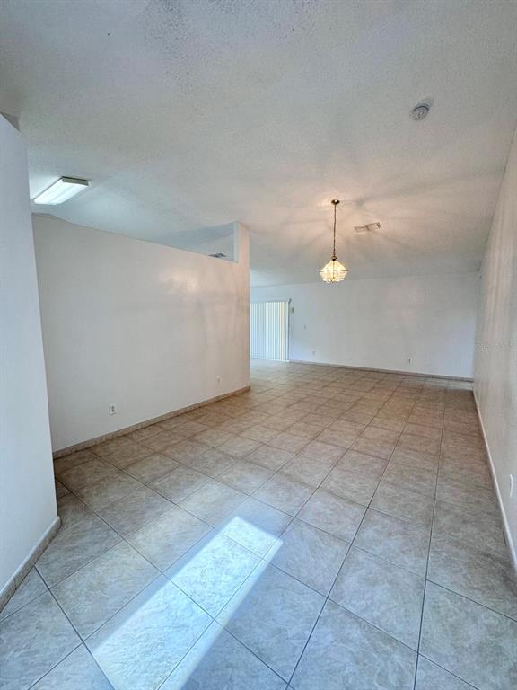 147 South Roma Way Kissimmee, FL 34746 - Photo 5 of 11