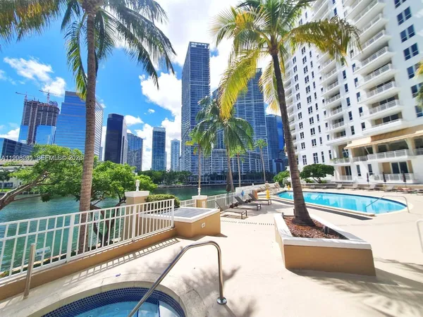 $4,400 | 701 Brickell Key Boulevard, Unit 2306, Miami, FL 33131