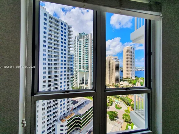 $4,400 | 701 Brickell Key Boulevard, Unit 2306, Miami, FL 33131