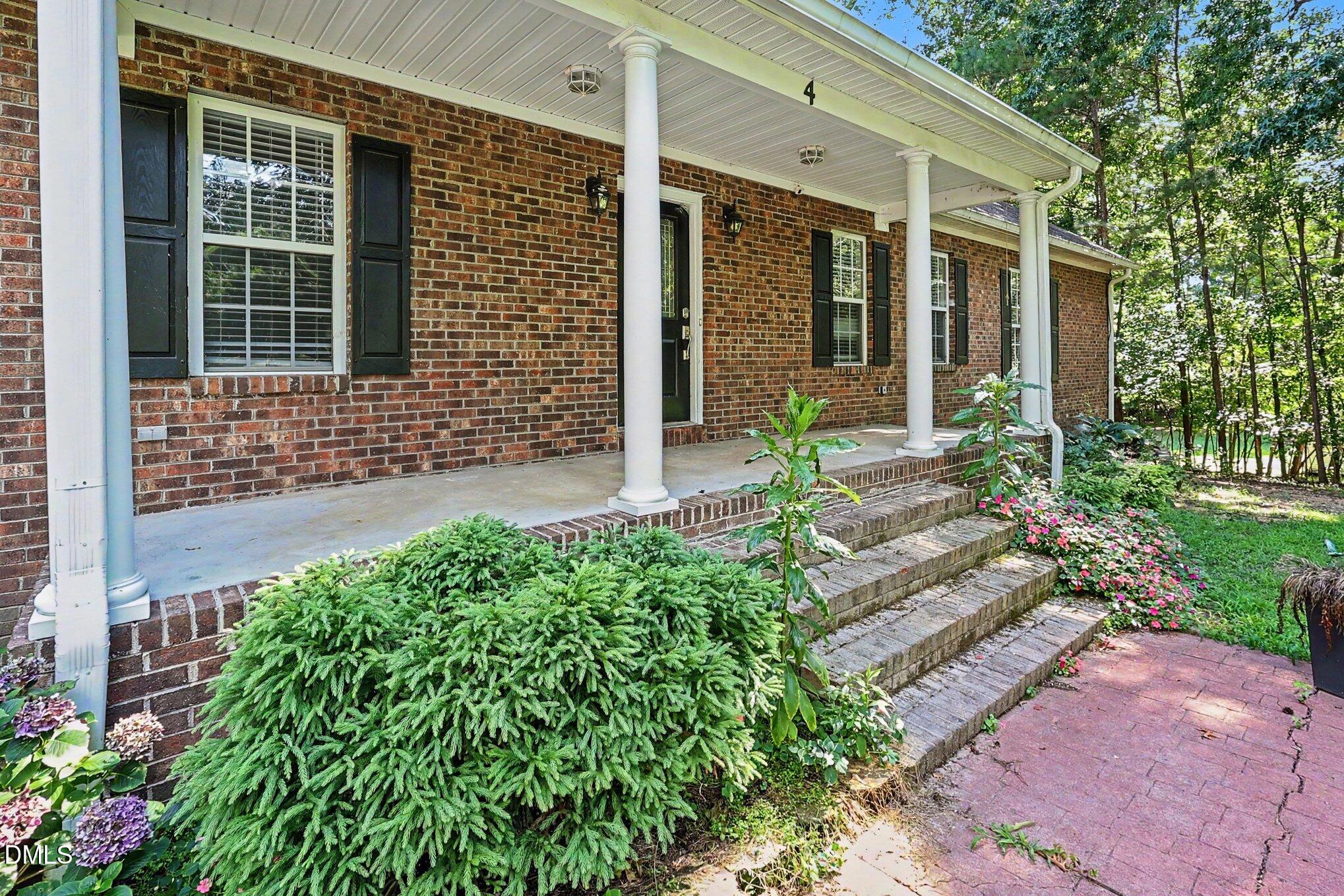 4 Eight Js Lane Clayton, NC 27520 - Photo 3 of 37 003_file_9766