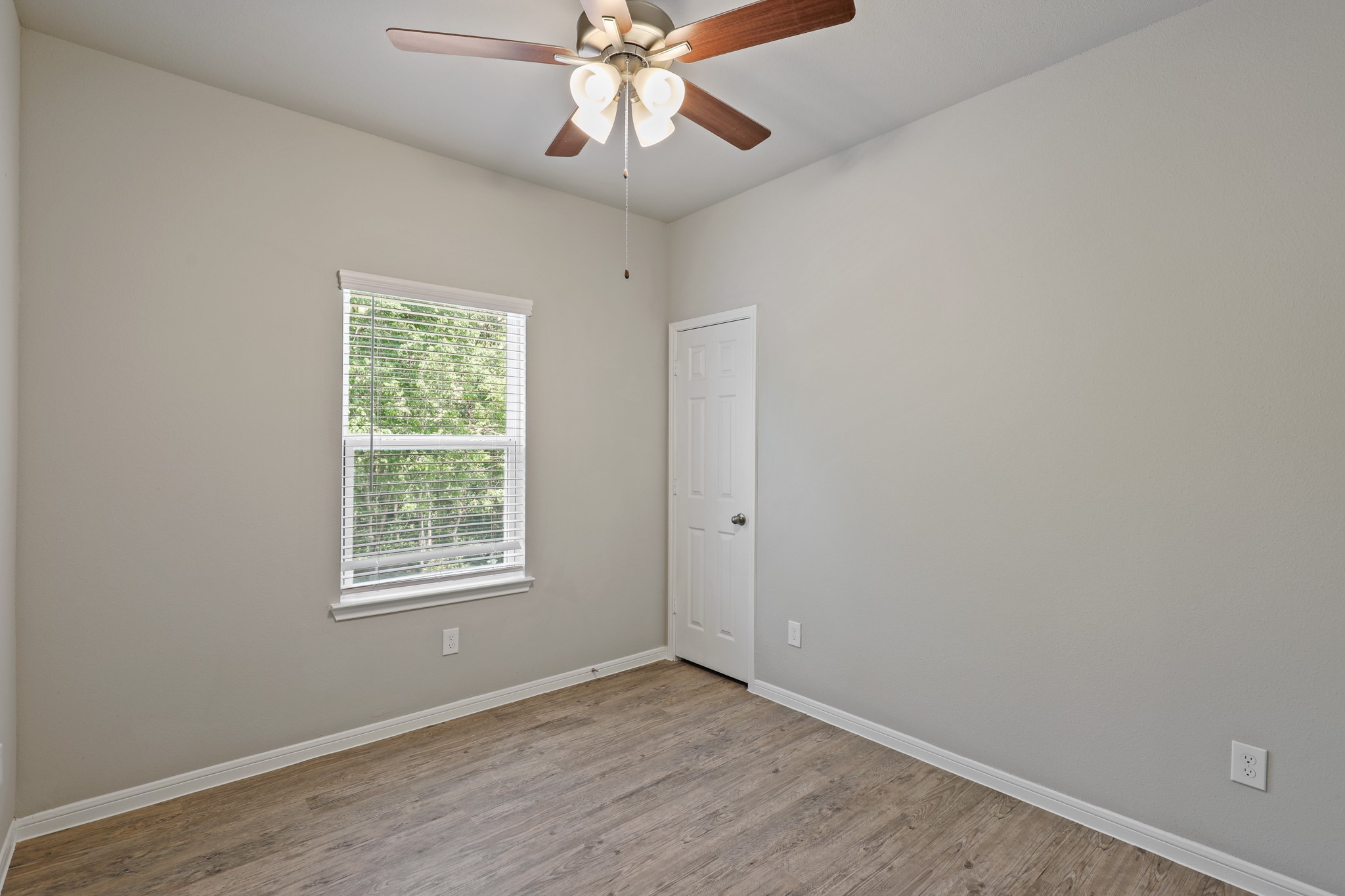 13505 Axel Lane Houston, TX 77047 - Photo 31 of 34