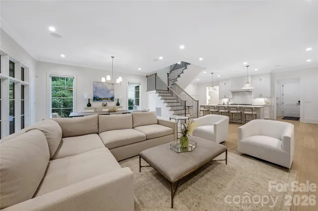 $1,845,000 | 3142 Providence Road, Unit 1B, Charlotte, NC 28211