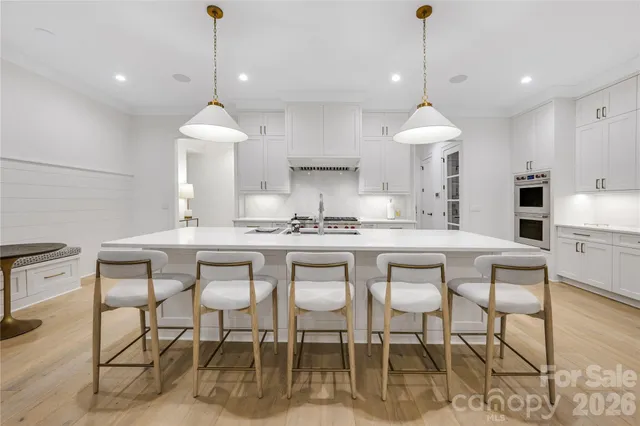 $1,845,000 | 3142 Providence Road, Unit 1B, Charlotte, NC 28211