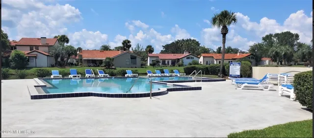 $211,000 | 3809 La Vista Circle, Unit 239, Jacksonville, FL 32217