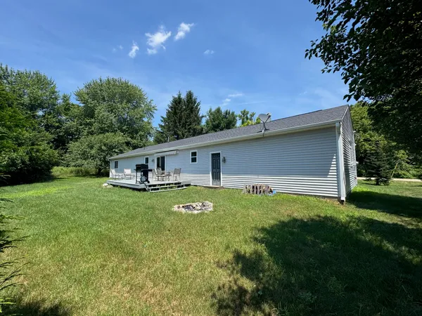 $259,000 | 12183 Grandview Drive, Jerome, MI 49249