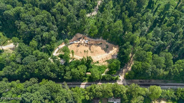 $45,000 | 353 Walden Ridge Lane, Caryville, TN 37714