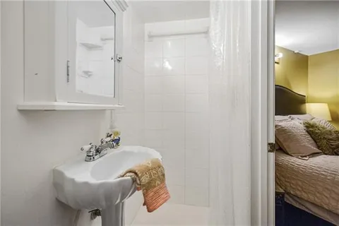 $249,000 | 700 Commerce Street, Unit 112, New Orleans, LA 70130