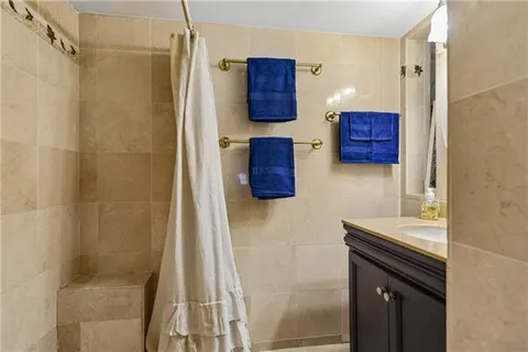 $249,000 | 700 Commerce Street, Unit 112, New Orleans, LA 70130