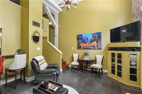 $249,000 | 700 Commerce Street, Unit 112, New Orleans, LA 70130