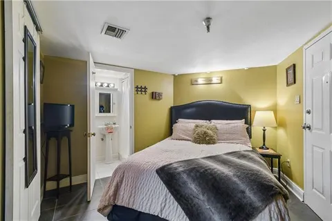 $249,000 | 700 Commerce Street, Unit 112, New Orleans, LA 70130