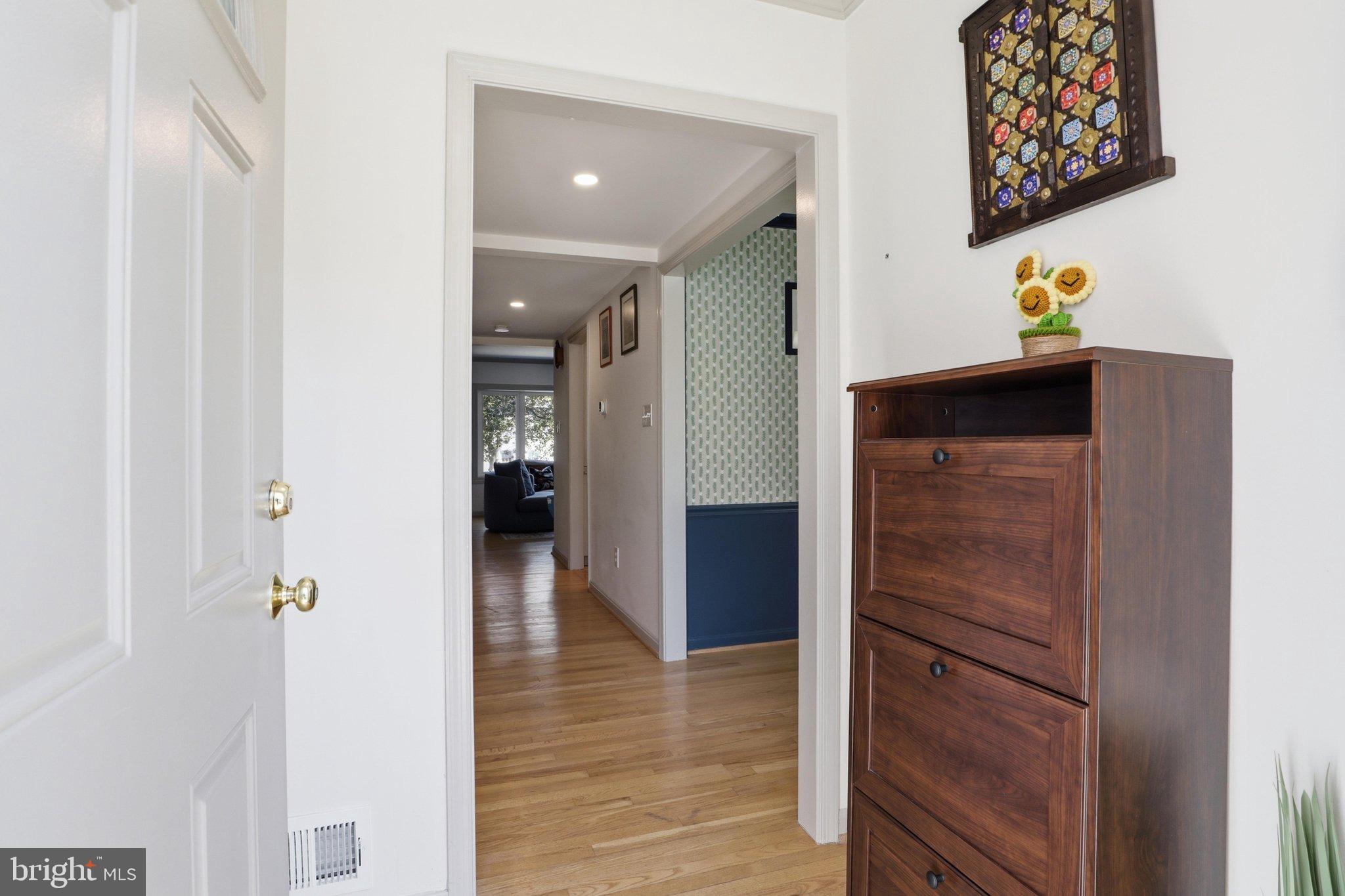 1151 Randolph Road McLean, VA 22101 - Photo 3 of 34 Gallery Image 3
