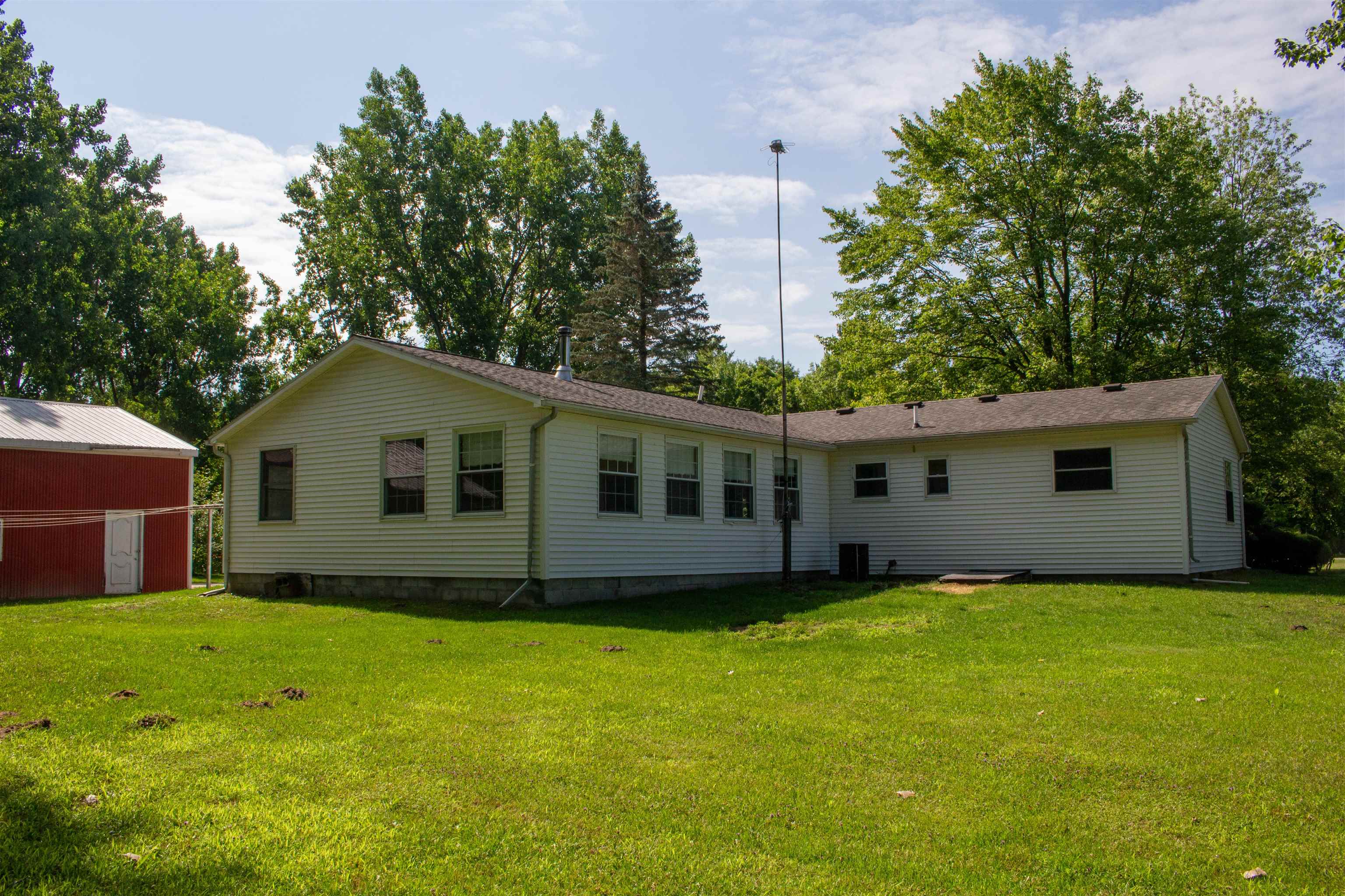 8321 East Broadway Road Mount Pleasant, MI 48858 - Photo 23 of 24 1913329-22.JPG