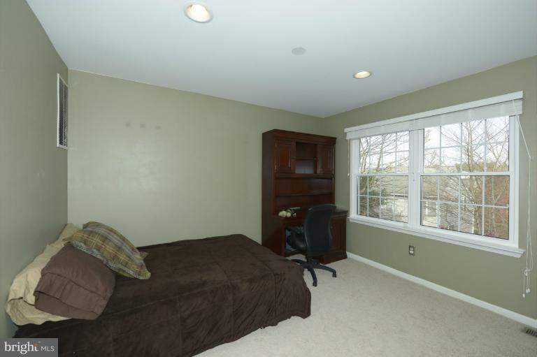 6473 Empty Song Road Columbia, MD 21044 - Photo 14 of 22 Bedroom