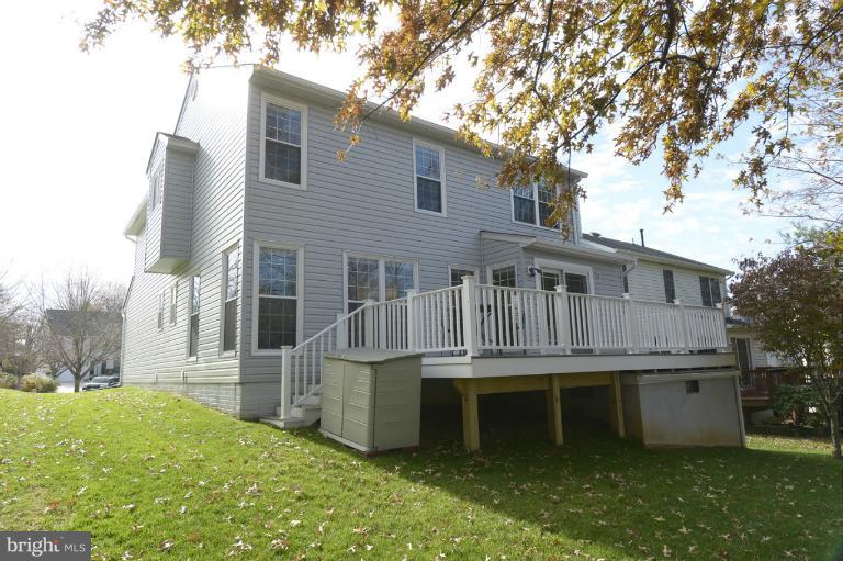 6473 Empty Song Road Columbia, MD 21044 - Photo 21 of 22 Exterior (Rear)