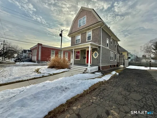 a view of a street in front of house