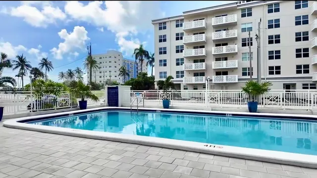 $415,000 | 1801 South Ocean Drive, Unit 501, Hollywood, FL 33019