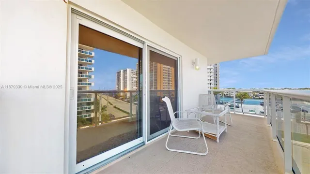 $415,000 | 1801 South Ocean Drive, Unit 501, Hollywood, FL 33019