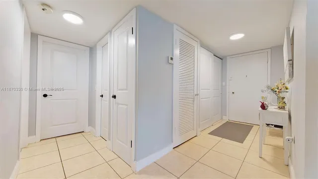 $415,000 | 1801 South Ocean Drive, Unit 501, Hollywood, FL 33019