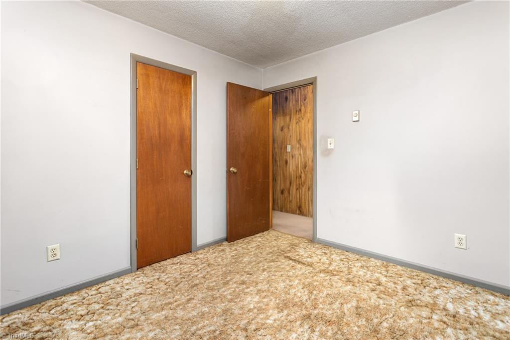 1781 Greendale Road Archdale, NC 27263 - Photo 17 of 30 Gallery Image 17