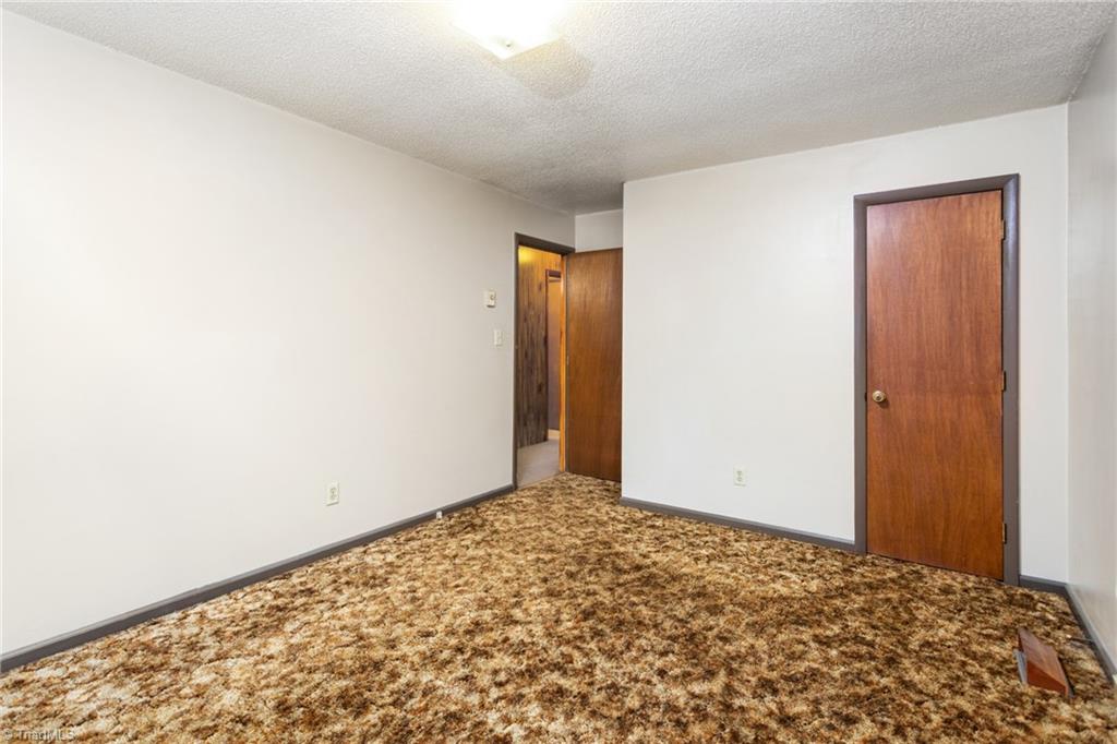 1781 Greendale Road Archdale, NC 27263 - Photo 19 of 30 Gallery Image 19