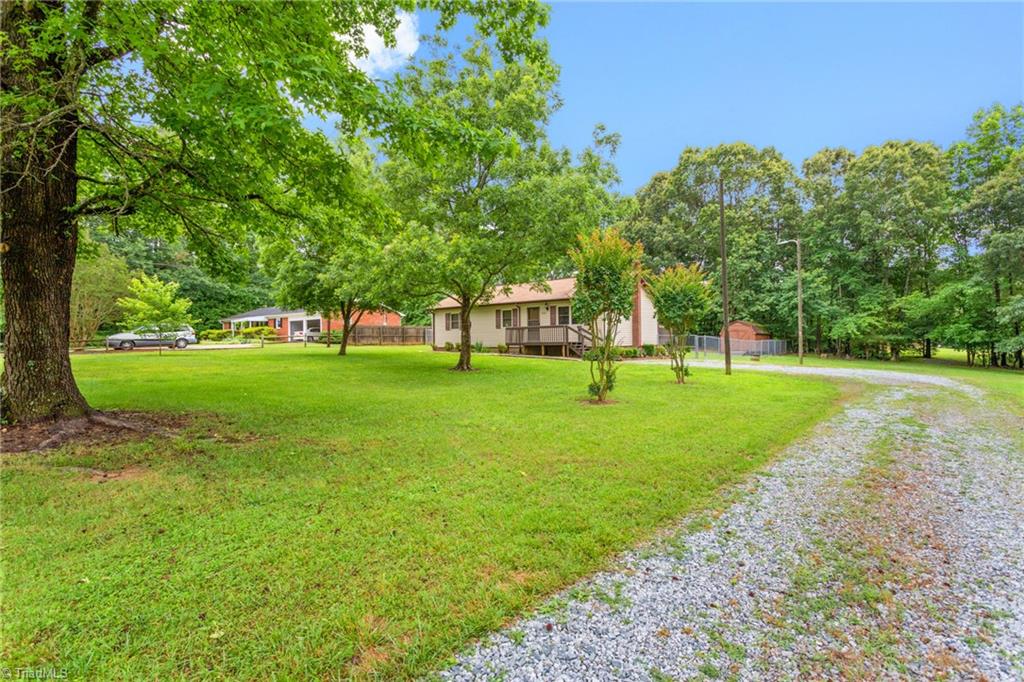 1781 Greendale Road Archdale, NC 27263 - Photo 5 of 30 Gallery Image 5