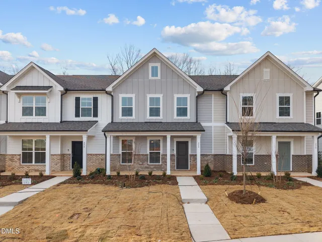 $1,995 | 272 Fosterton Cottage Way, Raleigh, NC 27603